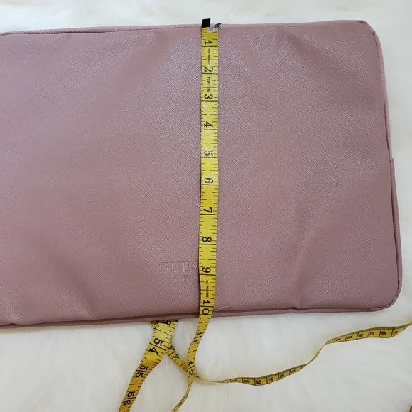 GUESS SLIM PINK LAPTOP BAG - Picture 5 of 6